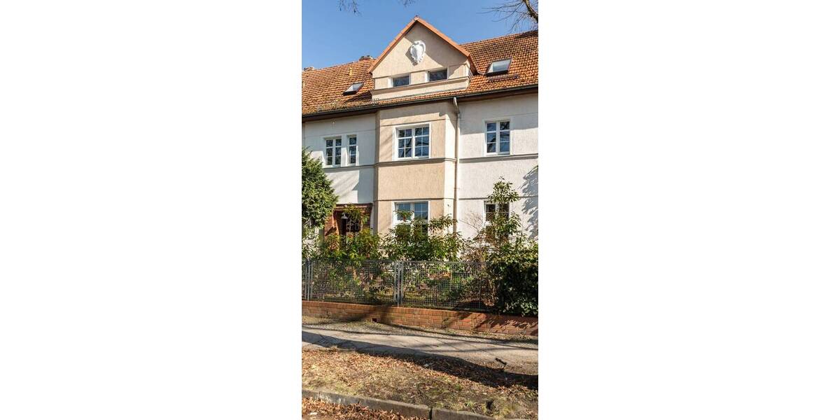Reihenmittelhaus Berlin Lichterfelde - 8 Zimmer, 280 m&sup2;, 1.100.000&euro; | Angebot:26309580