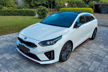 Kia pro ceed / ProCeed 49.000 km 14.500 &euro; Werder 14542