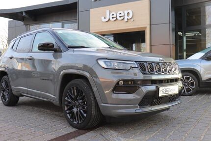 Jeep Compass 22.685 km 25.490 € Potsdam 14482