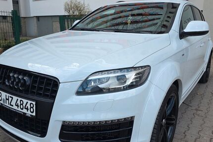 Audi Q7 238.984 km 18.500 &euro; Berlin 12349