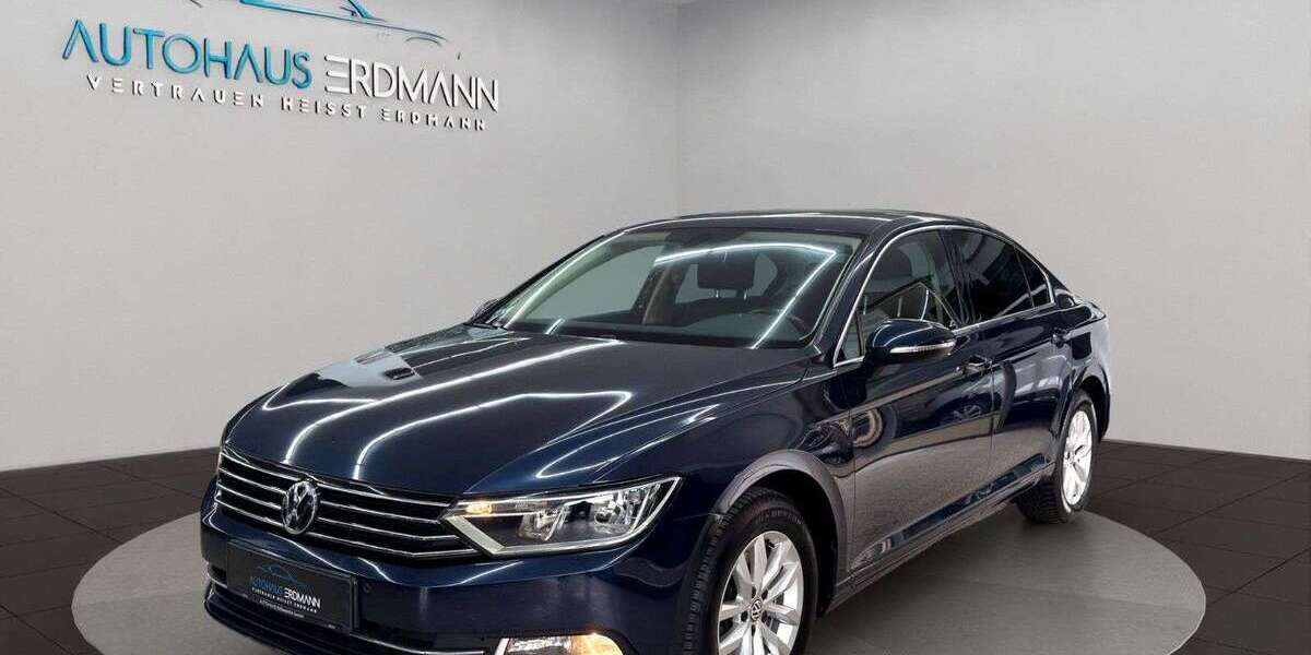 VW Passat 121.300 km 11.999 &euro; Berlin 12351
