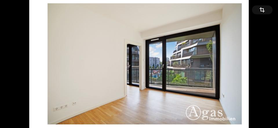 Etagenwohnung Berlin Mitte - 2 Zimmer, 42 m&sup2;, 1.381&euro; | Angebot:26587795