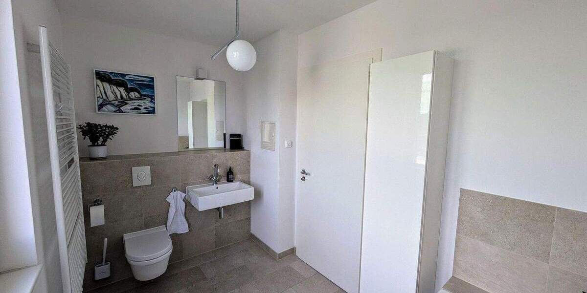 Etagenwohnung Potsdam Nördliche Innenstadt - 3 Zimmer, 129 m&sup2;, 2.200&euro; | Angebot:25760449