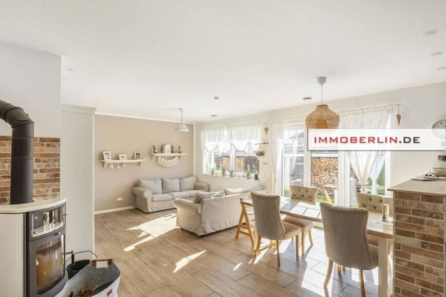 Bungalow Trebbin Klein Schulzendorf - 4 Zimmer, 140 m&sup2;, 690.000&euro; | Angebot:26305920