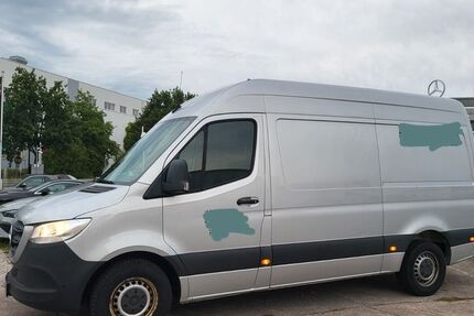 Mercedes-Benz Sprinter 186.000 km 22.999 &euro; Potsdam 14469
