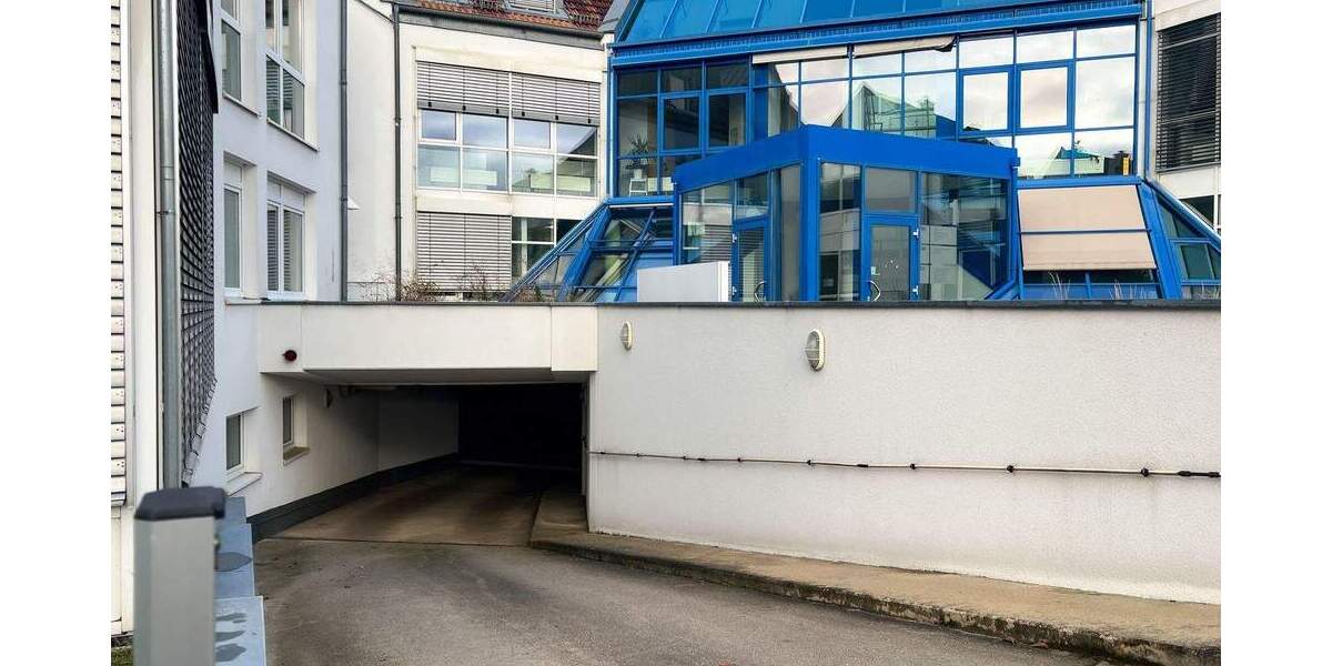 Mehrfamilienhaus, Wohnhaus Stahnsdorf - 5 Zimmer, 253 m&sup2;, 2.406&euro; | Angebot:25737106