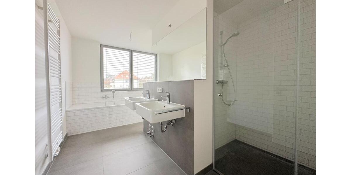 Maisonettenwohnung Nauen - 4 Zimmer, 125 m&sup2;, 1.560&euro; | Angebot:26180696