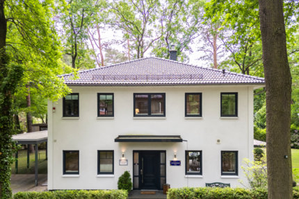 Haus Kleinmachnow - 6 Zimmer, 192 m&sup2;, 1.780.000&euro; | Angebot:25352065