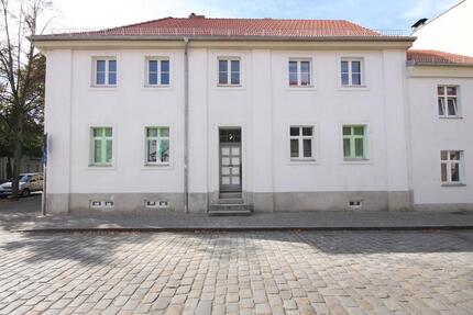 Sehr schöne 4-Zimmer-Maisonette-Wohnung in bester Citylage von Nauen 4 zimmer