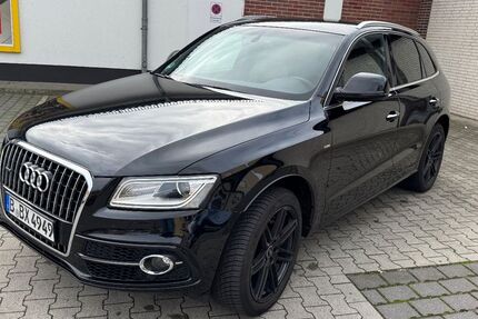 Audi Q5 211.000 km 15.900 € Berlin 13405