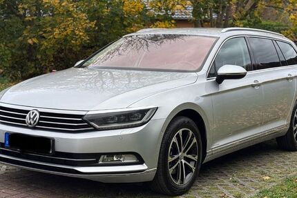 VW Passat 223.512 km 11.999 € Teltow 12529