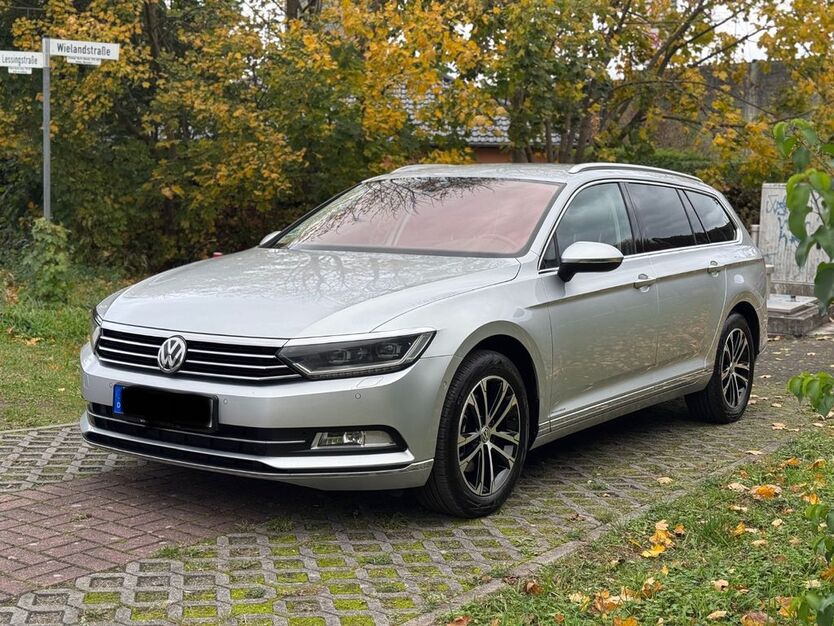 VW Passat 223.512 km 11.999 € Teltow 12529