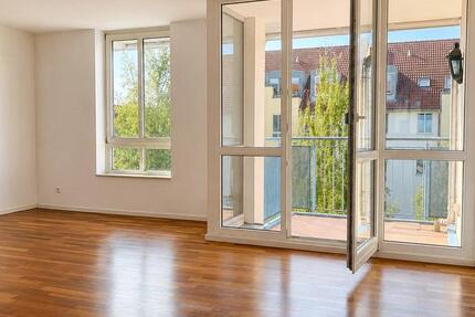 Wohnung Hennigsdorf - 3 Zimmer, 82 m&sup2;, 1.105&euro; | Angebot:26504168