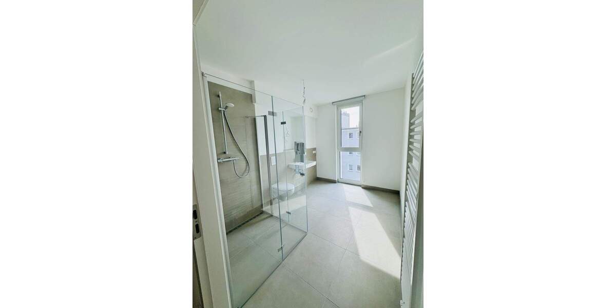 Etagenwohnung Berlin Schöneberg - 4 Zimmer, 93 m&sup2;, 2.475&euro; | Angebot:25567453