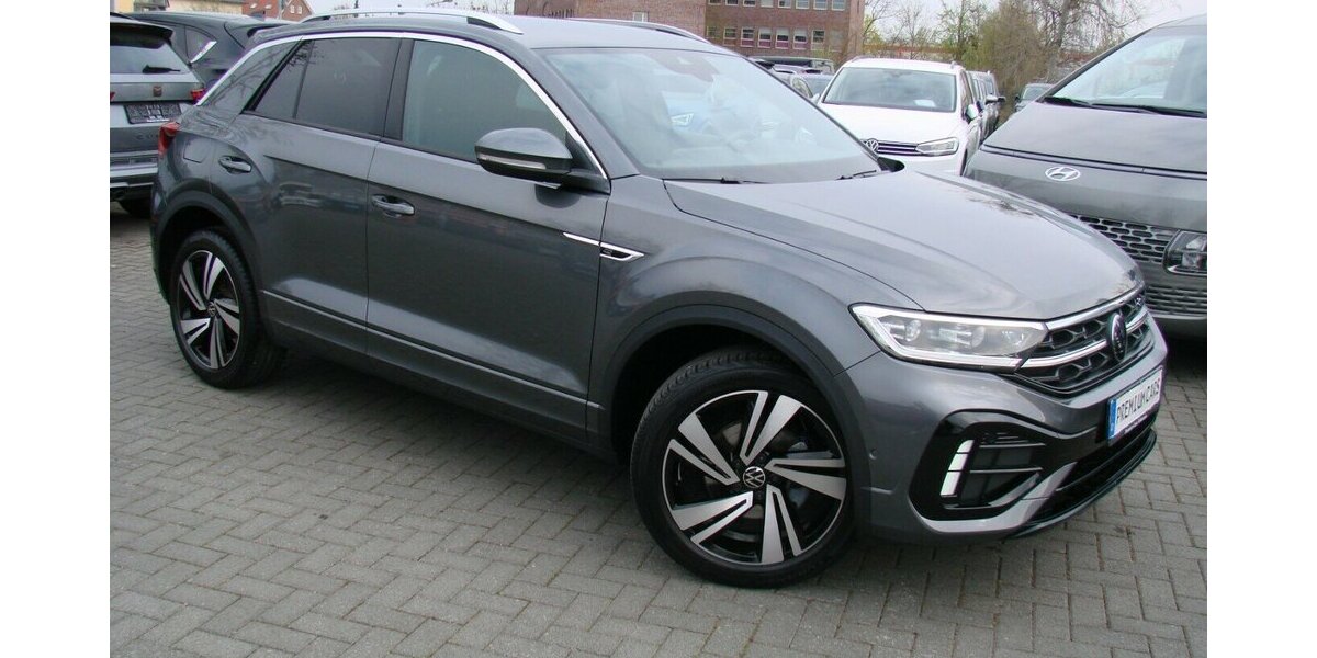 VW T-Roc 1.5TSi R-Line BMT IQ-Light ACC AHK Digital C 11.011 km 29.980 &euro; Falkensee 14612