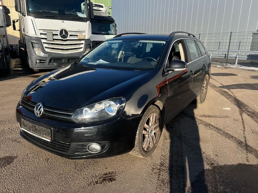 VW Golf 191.715 km 4.900 € Ludwigsfelde 14974