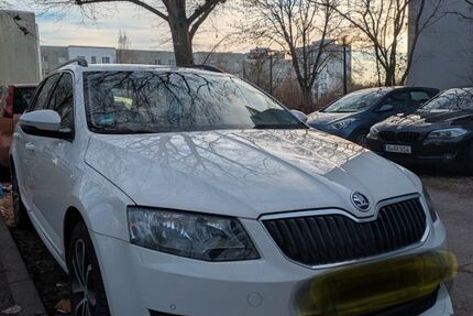 Skoda Octavia 154.313 km 9.900 &euro; Berlin 12629