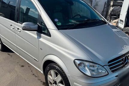 Mercedes-Benz Viano 226.000 km 10.250 &euro; Berlin 10365