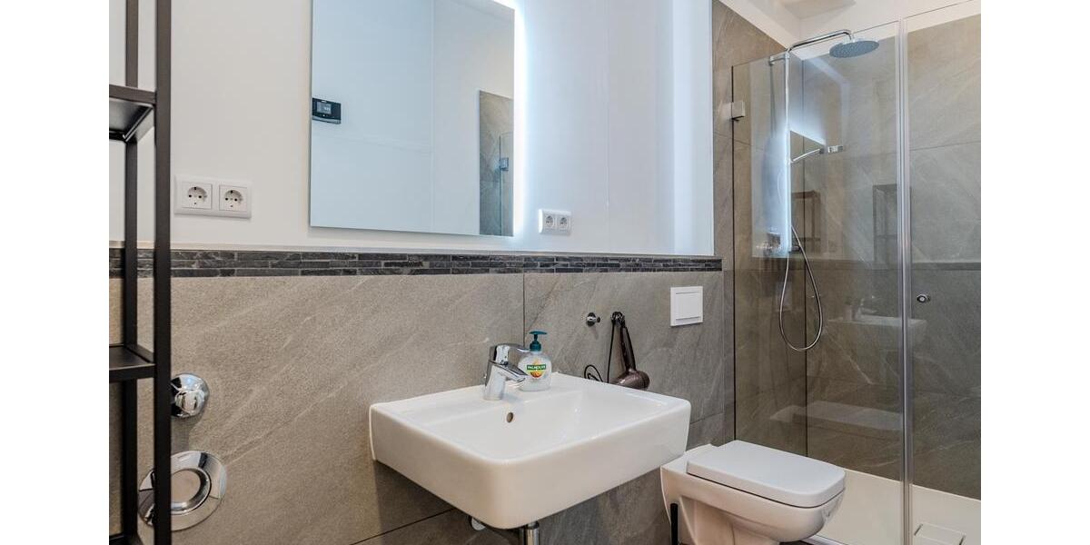 Dachgeschoßwohnung Berlin Steglitz-Zehlendorf - 3 Zimmer, 91 m&sup2;, 650.000&euro; | Angebot:27681065