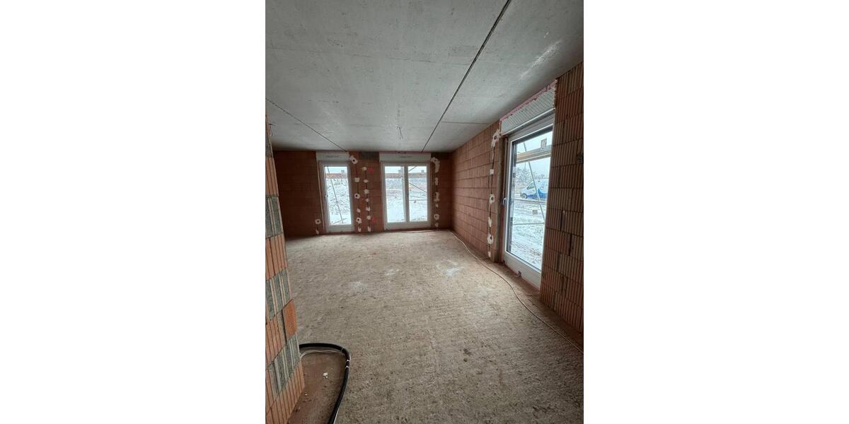 Doppelhaushälfte Ludwigsfelde - 5 Zimmer, 144 m&sup2;, 2.479&euro; | Angebot:24663188