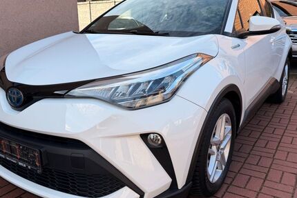 Toyota C-HR 48.000 km 19.500 &euro; Berlin 12355