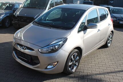 Hyundai ix20 65.000 km 9.900 &euro; Berlin 12057