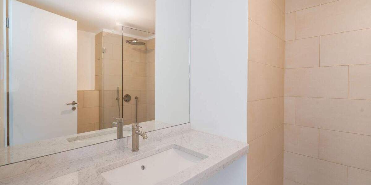 Etagenwohnung Berlin Friedrichshain - 1 Zimmer, 40 m&sup2;, 1.390&euro; | Angebot:25279194