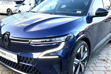 Renault Megane E-TECH 29.666 km 28.999 &euro; Berlin 10829