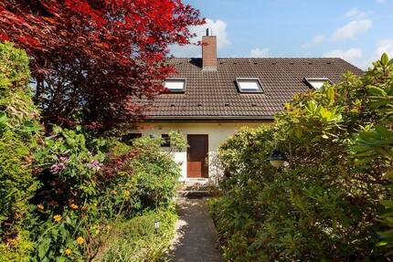 Ihr Familienidyll in Lichtenrade - Massives Einfamilienhaus mit Kamin & großem Garten