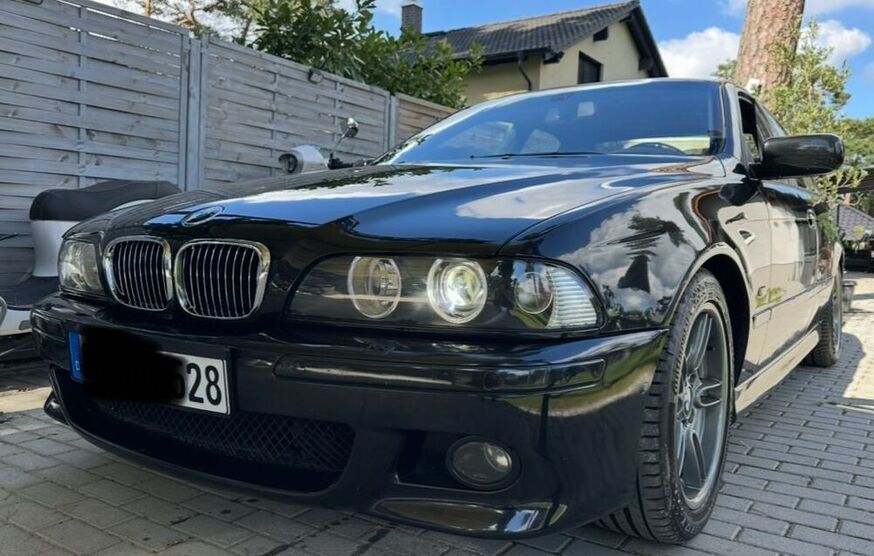 528