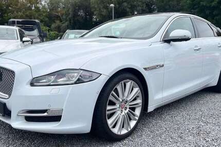 Jaguar XJ 94.011 km 18.790 &euro; Potsdam 14482