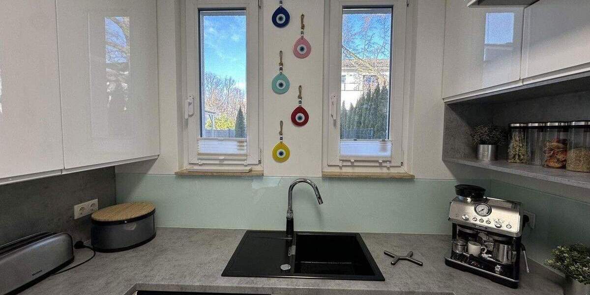 Reihenendhaus Kleinmachnow - 6 Zimmer, 140 m&sup2;, 3.950&euro; | Angebot:25051246