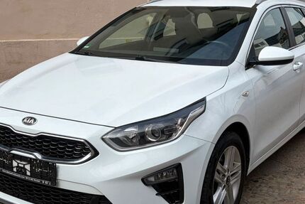 Kia ceed Sportswagon 210.345 km 7.950 &euro; Berlin 13359