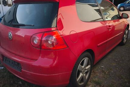 VW Golf 231.000 km 3.690 &euro; Wustermark 14641