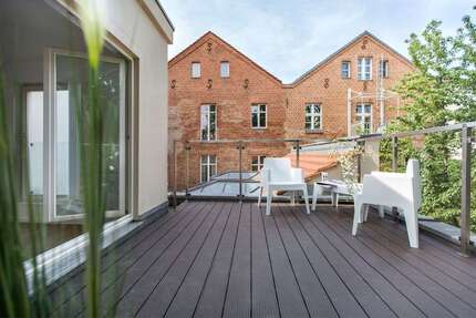 Wohnung zum Mieten in Potsdam 2.562 € 122 m² 4 zimmer
