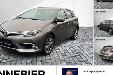 Toyota Auris 69.538 km 16.490 &euro; Berlin 10365