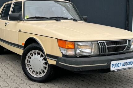 Saab 900 224.000 km 2.990 &euro; Berlin 12435