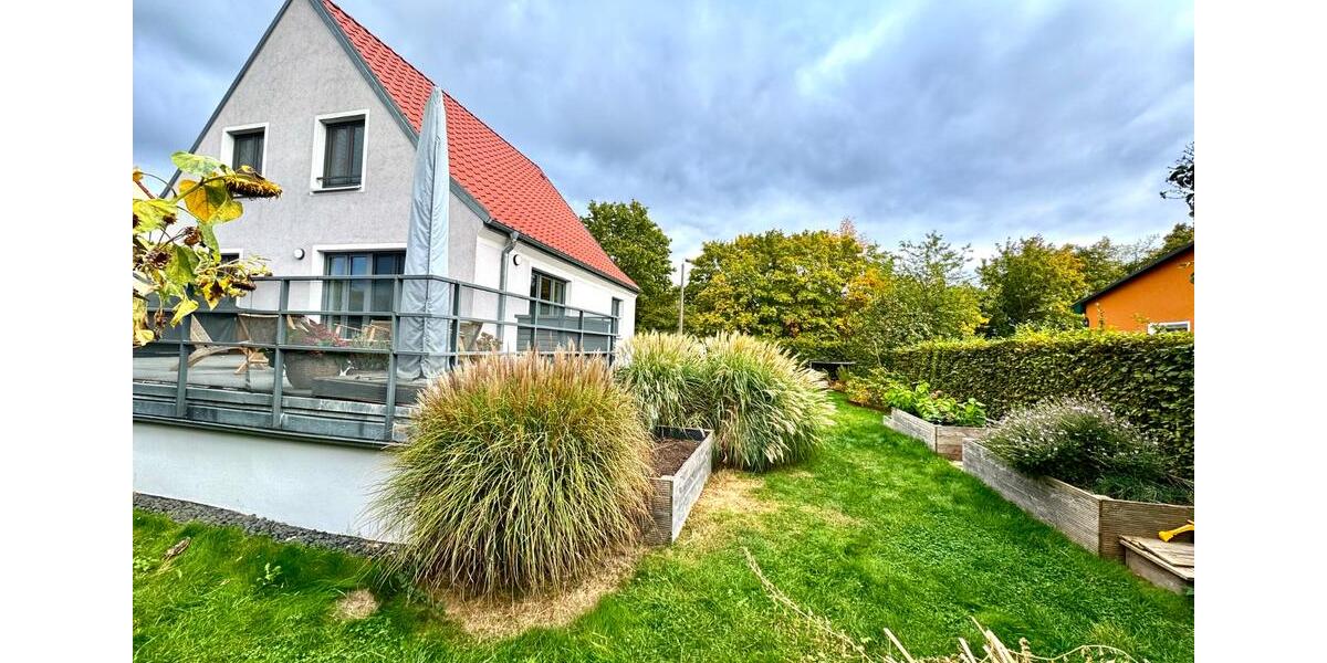 Einfamilienhaus Potsdam - 5 Zimmer, 150 m&sup2;, 2.550&euro; | Angebot:27717812