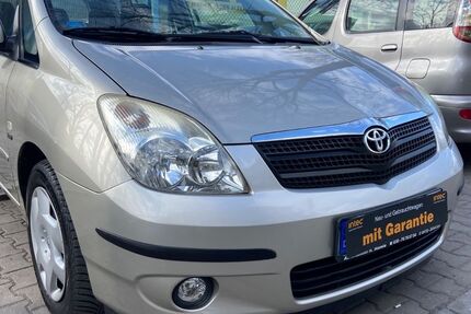 Toyota Corolla Verso 100.000 km 4.490 &euro; Berlin 13599