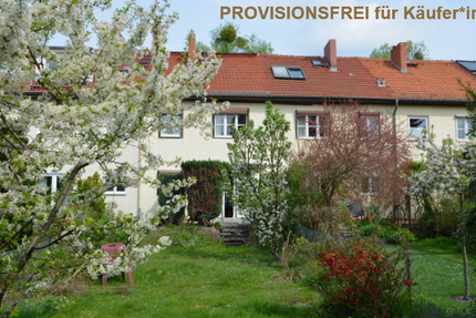 PROVISIONSFREI für Käufer*in: Reihenmittelhaus in Süd-Ruhiglage Zehlendorf . 233 m² Wohn-Nutzfläche