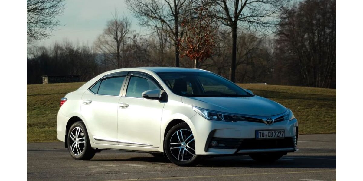 Toyota Corolla 65.000 km 12.000 &euro; Berlin 10777