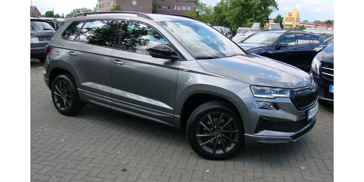 Skoda Karoq 1.5TSI Sportline ACC Kamera LED 45.047 km 27.480 &euro; Falkensee 14612