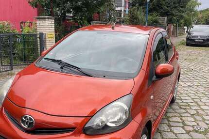 Toyota Aygo 66.900 km 5.200 &euro; Berlin 14199
