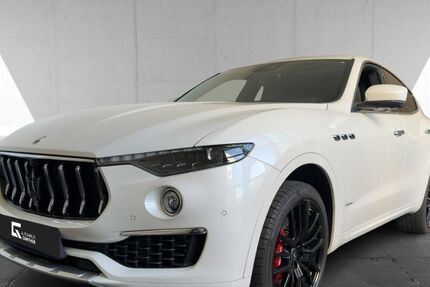 Maserati Levante 52.356 km 53.990 &euro; Berlin 10587