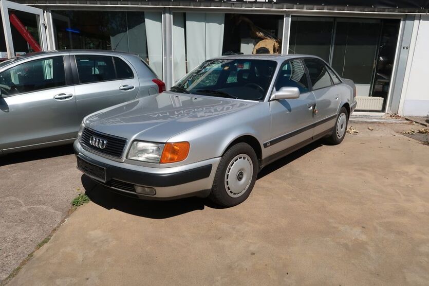 Audi 100 159.871 km 4.990 € Berlin 13437