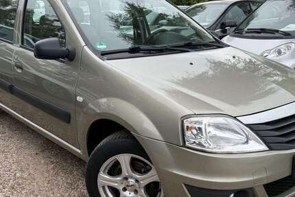 Dacia Logan 146.382 km 4.990 &euro; Berlin 13089