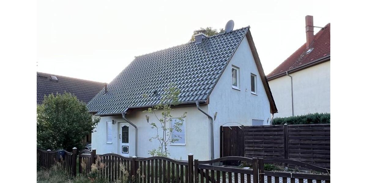 Einfamilienhaus Hennigsdorf - 4 Zimmer, 120 m&sup2;, 1.999&euro; | Angebot:26107266