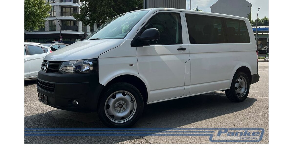VW T5 Transporter Kombi 1. Hand 8 sitzer 169.000 km 14.990 € Berlin 13187