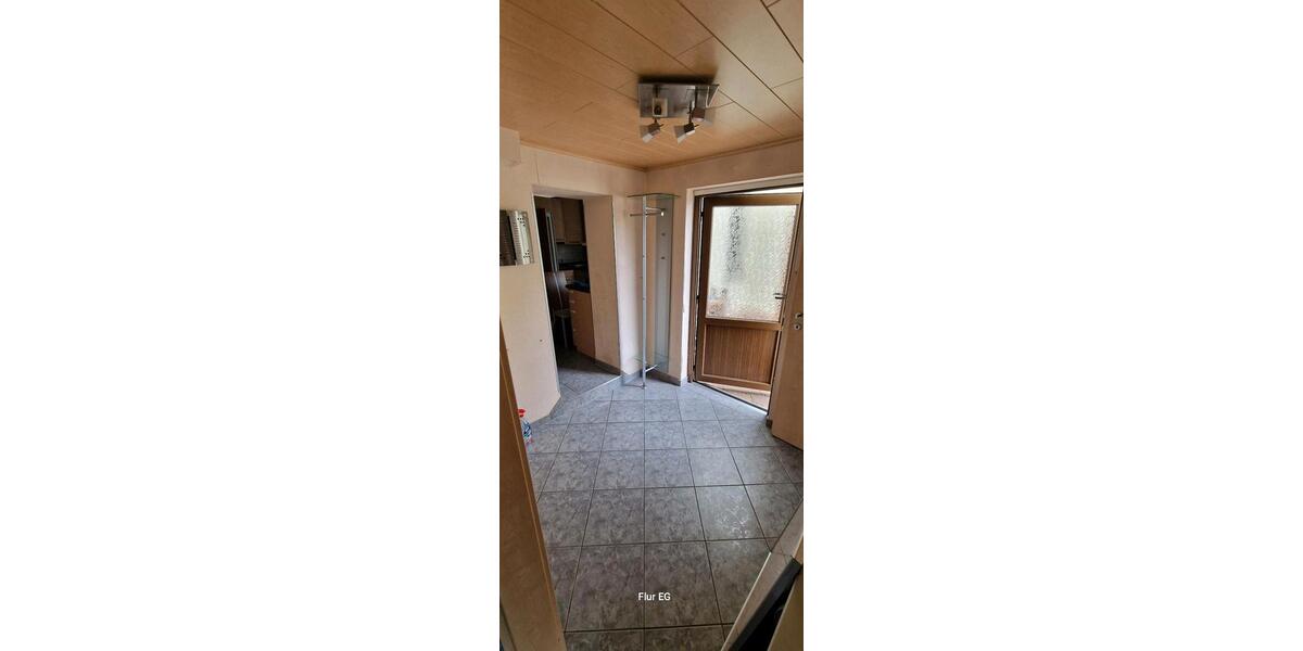 Reihenhaus - 4 Zimmer, 110 m&sup2;, 170.000&euro; | Angebot:27126504