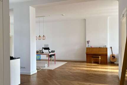 Wohnung zum Mieten in Berlin 2.771,66 € 164.98 m² 4 zimmer